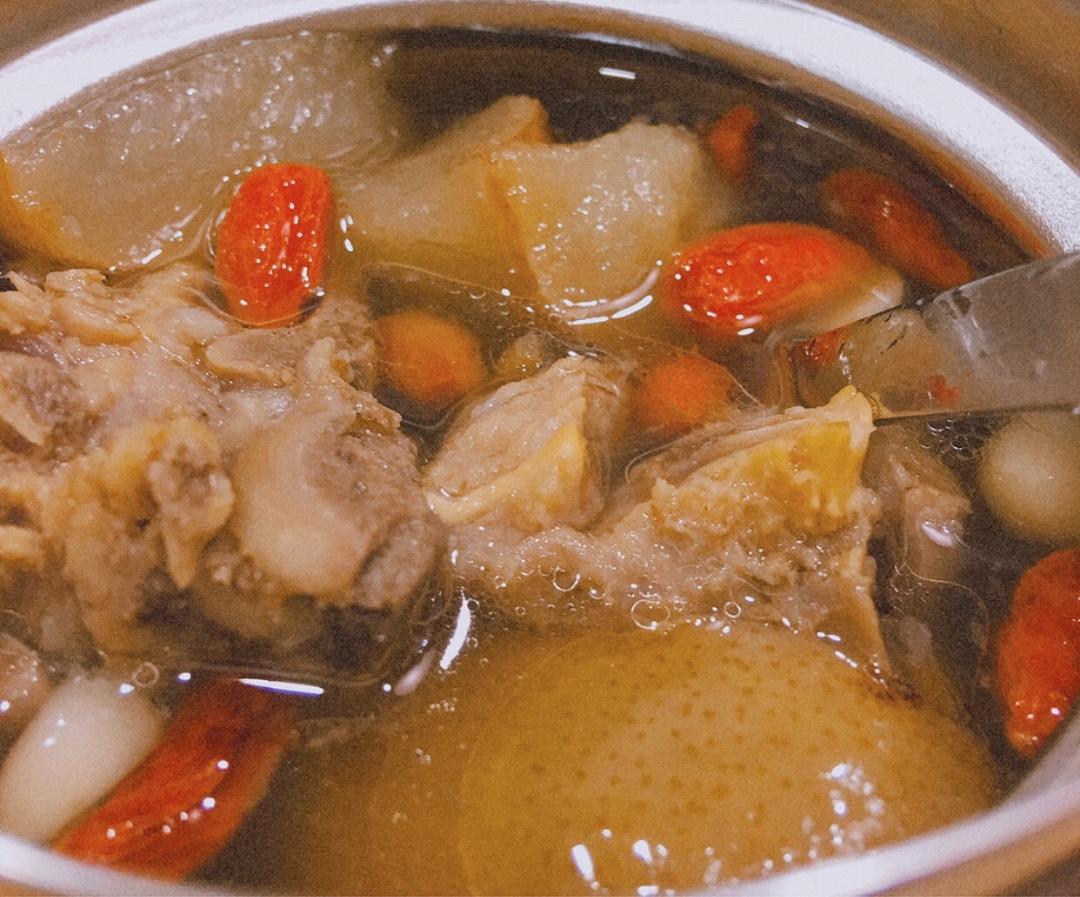 「蓉达专属汤谱」💆🏻‍♂️广东人教你煲雪梨猪骨汤