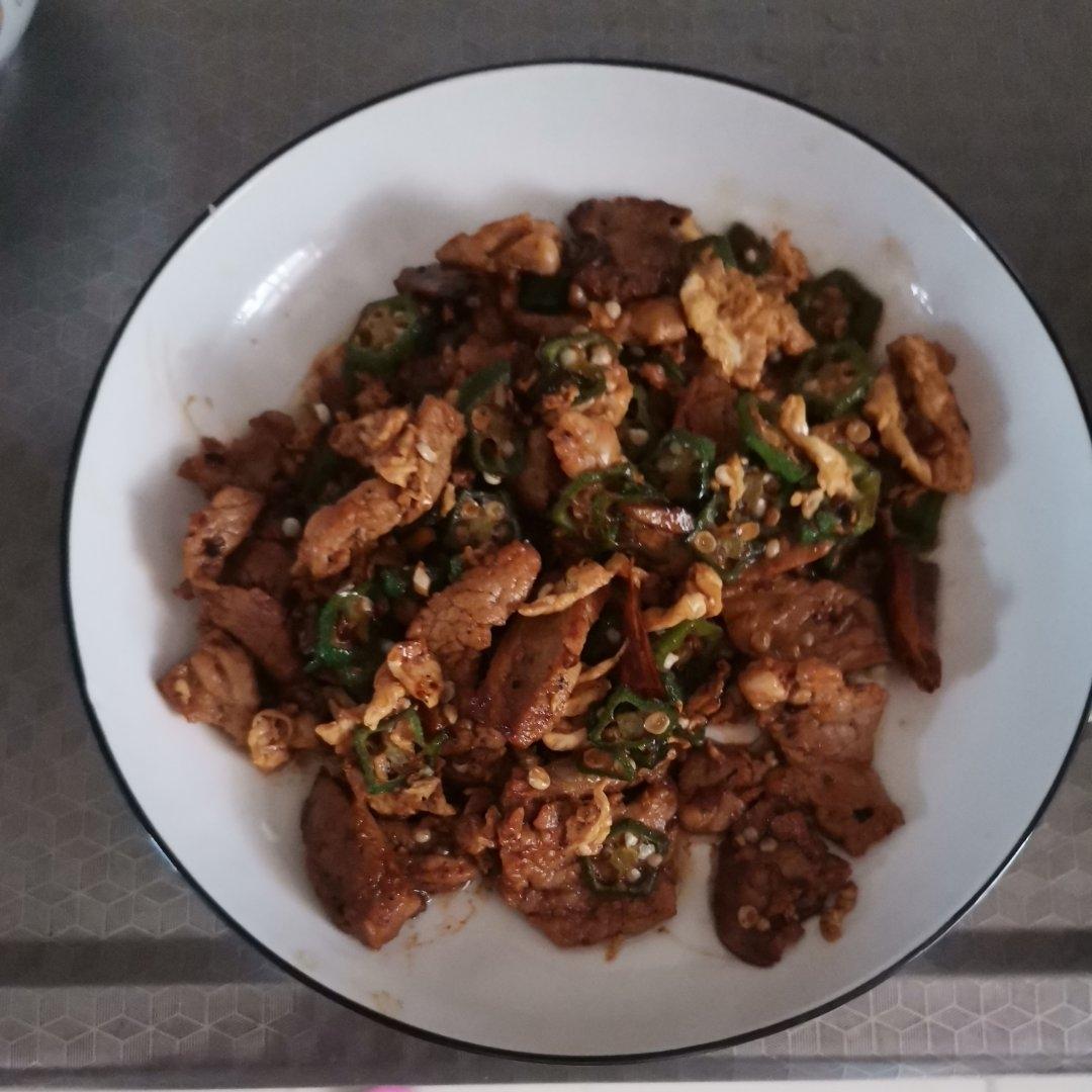 秋葵炒肉(超下饭！)