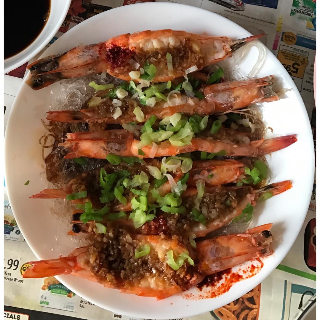 蒜蓉粉丝蒸虾