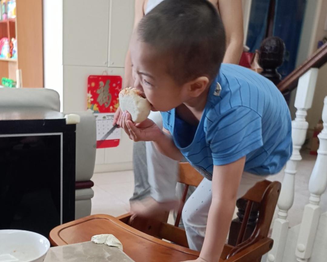 纯奶手撕吐司的做法 步骤1