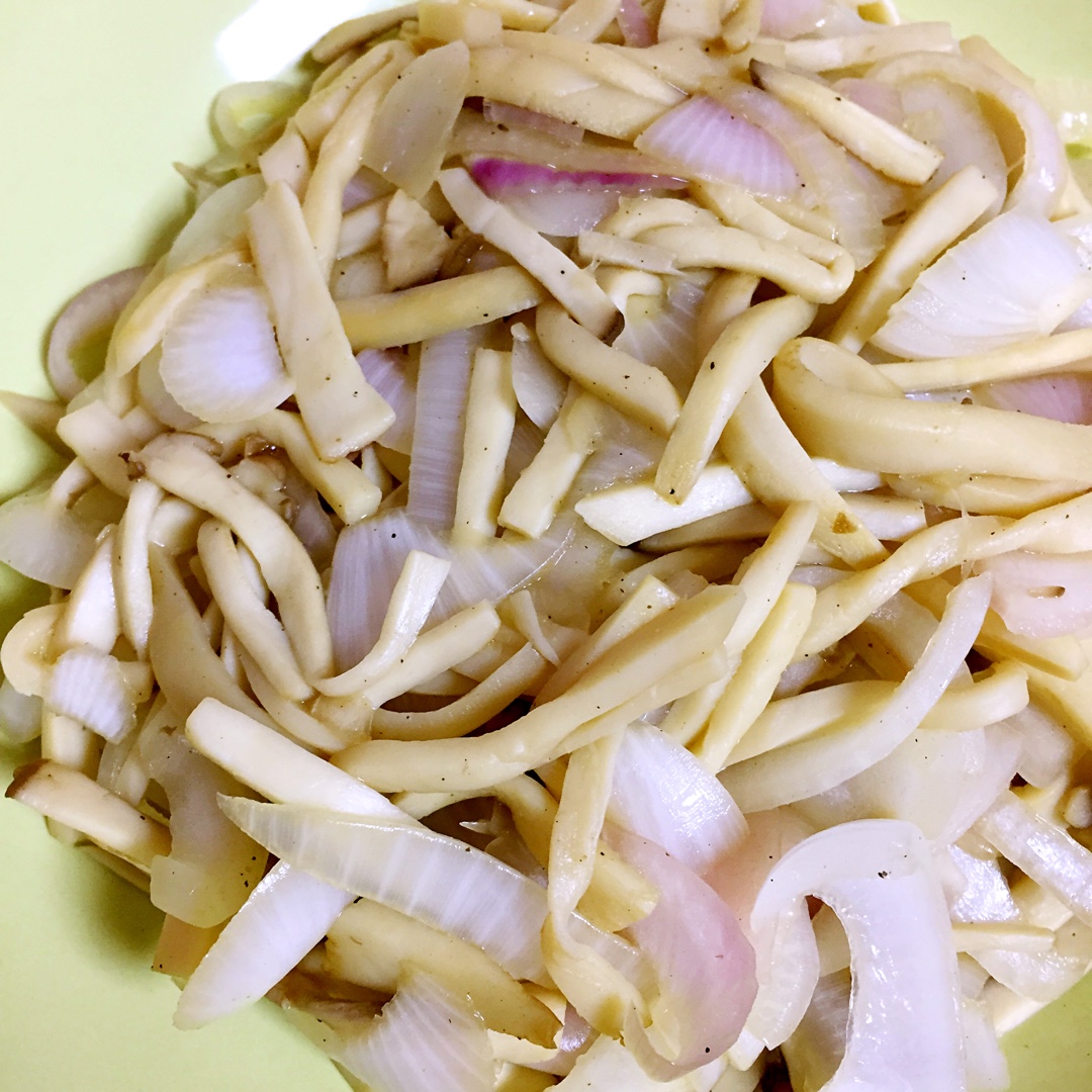 洋葱遇到杏鲍菇