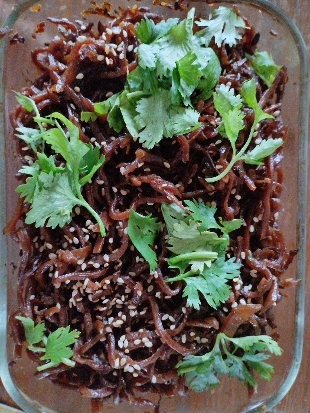 宫廷秘制炒咸菜，老佛爷也爱吃的平民御膳，比肉还香