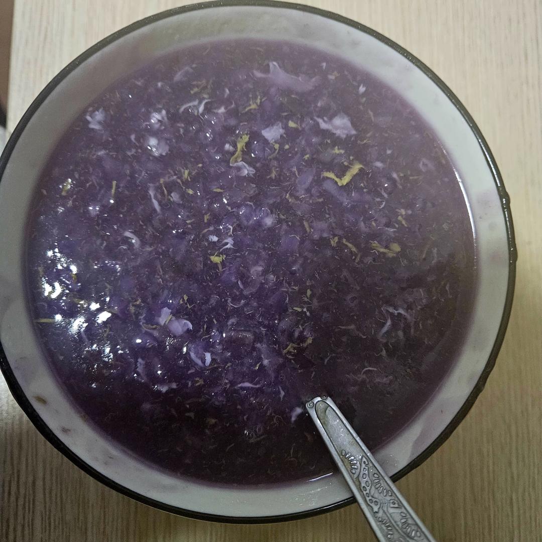 紫薯粥（不变颜色技巧）紫薯大米粥（适合一岁以上婴幼儿辅食）电饭煲版