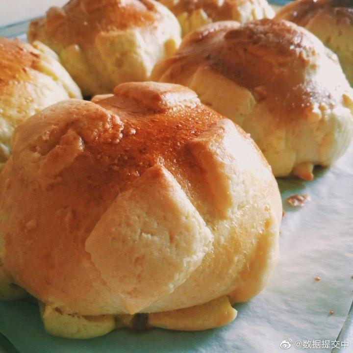 《Tinrry+》菠萝包（手揉教程）（帅帅小厨）