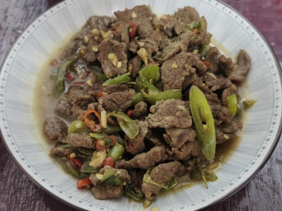 尖椒炒牛肉