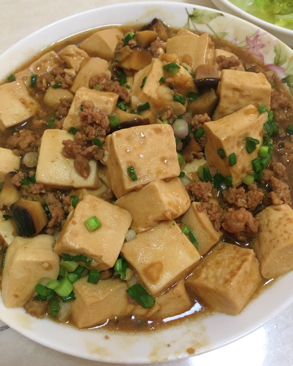超级下饭的香菇肉沫豆腐