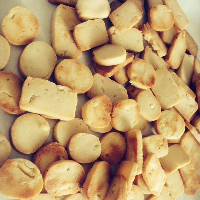 【炼乳脆饼•硬】非常简单的硬饼干