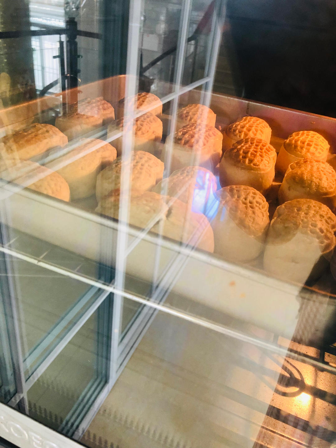 椒盐花生酥皮月饼