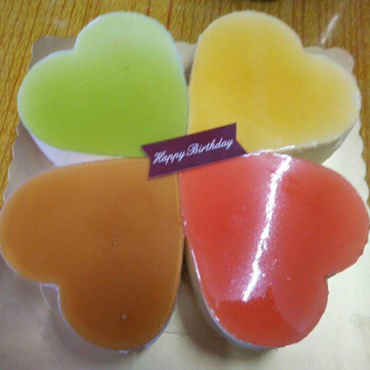 酸奶芒果慕斯蛋糕