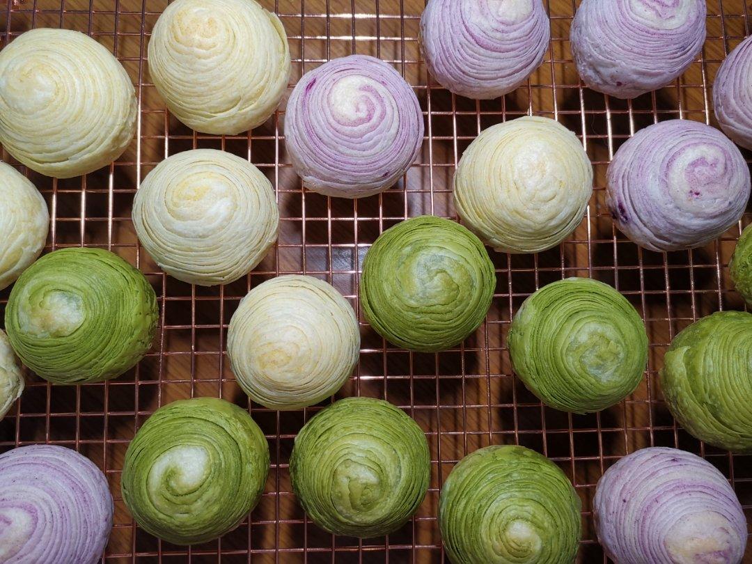 蛋黄酥~紫薯、抹茶、原味~花好月圆，中秋快乐~内附一次做六色蛋黄酥方法~