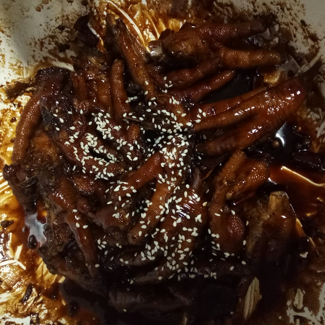 周黑鸭风味鸡翅，鸡爪（鸭脖鸭翅鸭舌锁骨均可）