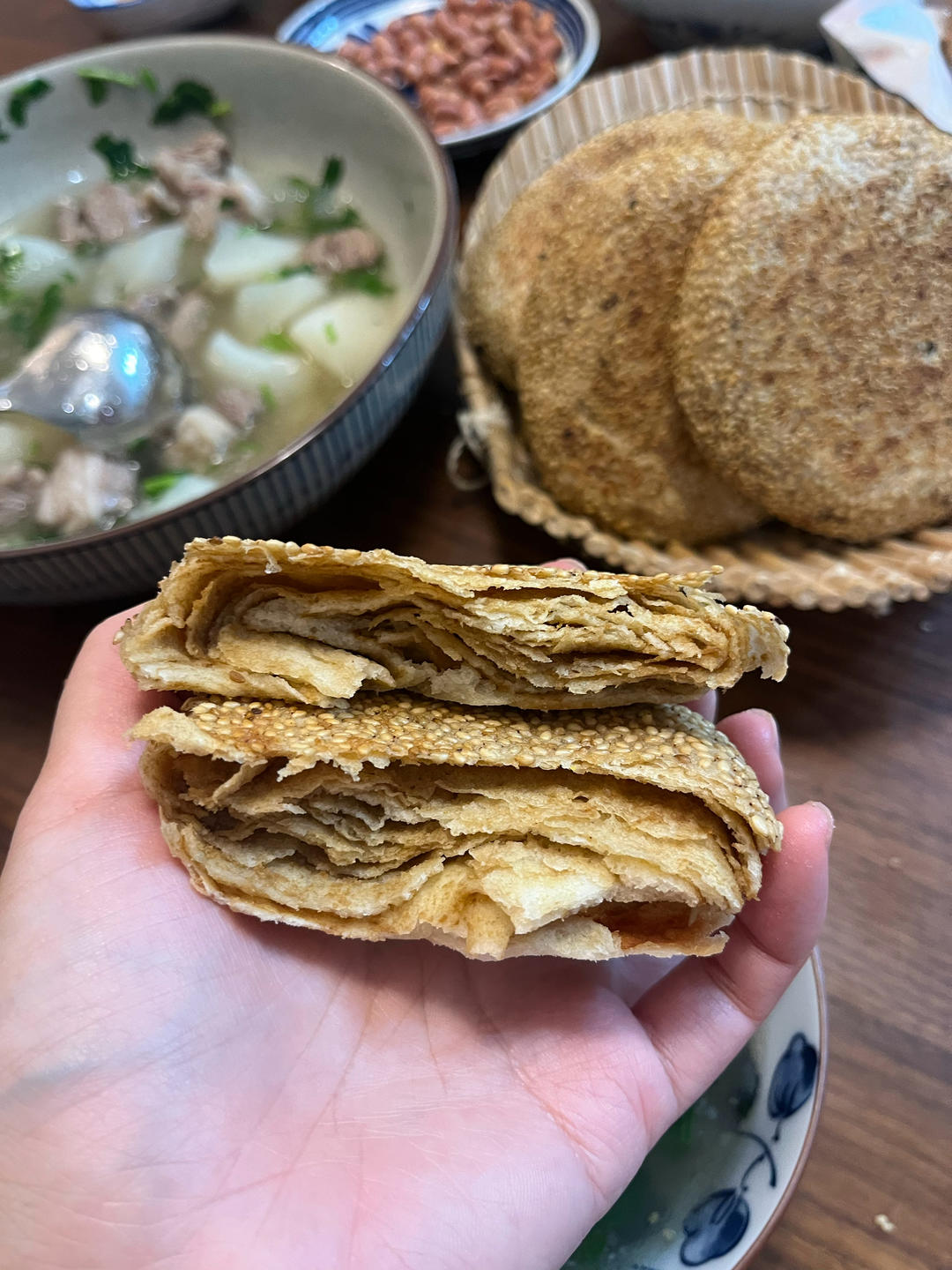 老北京麻酱烧饼 酥香可口 层次分明 附细节视频详解