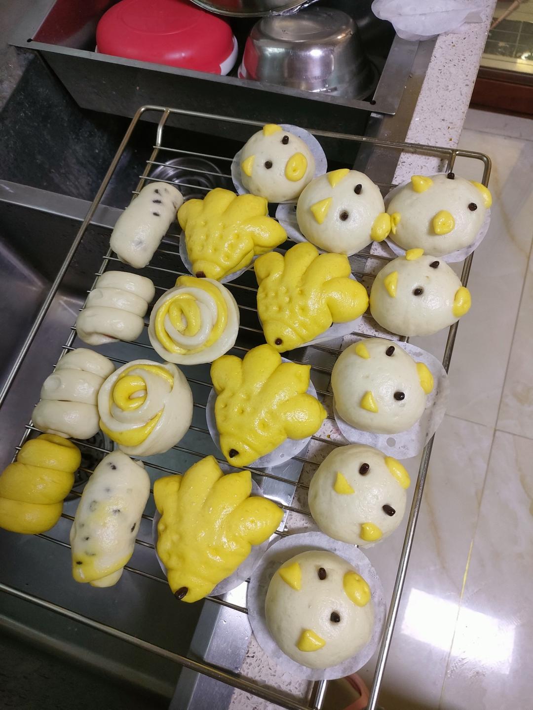 南瓜、紫薯花样馒头