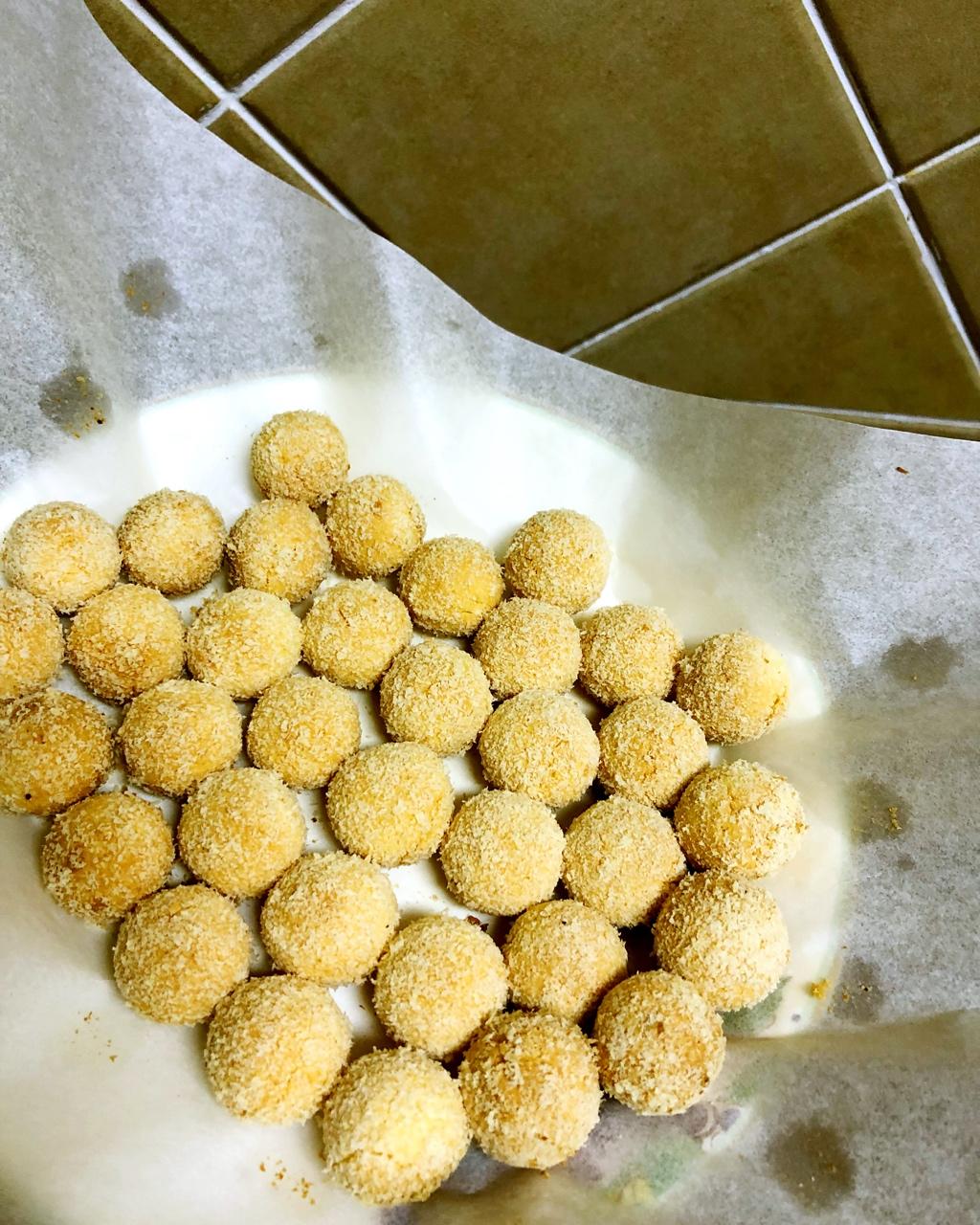 【视频】椰蓉小酥球（消耗蛋黄）童年美食