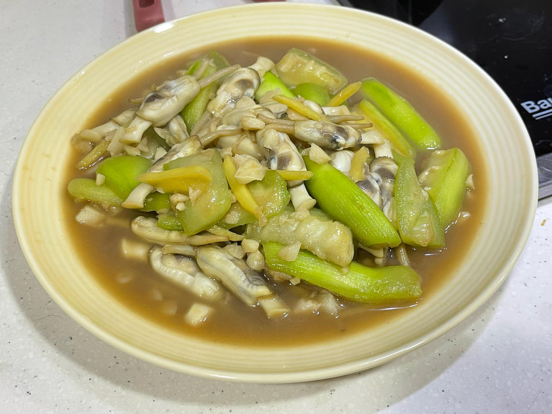 丝瓜炒蛏子