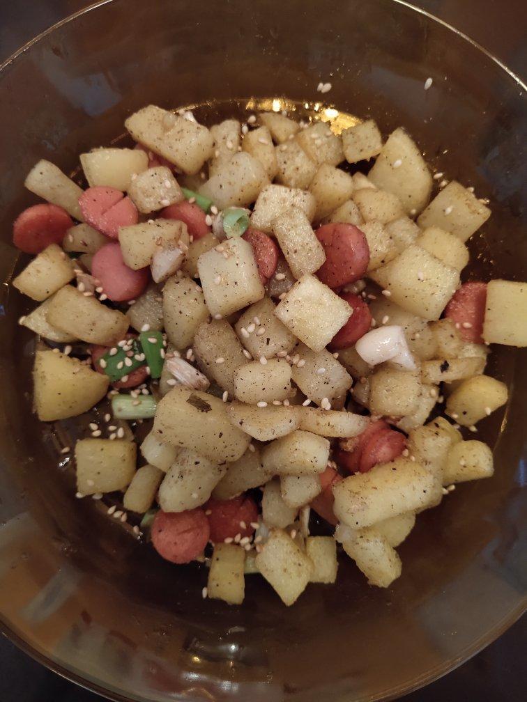 孜然土豆火腿肠 香辣过瘾还便宜！