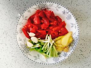 家常番茄鳕鱼豆腐汤的做法 步骤5