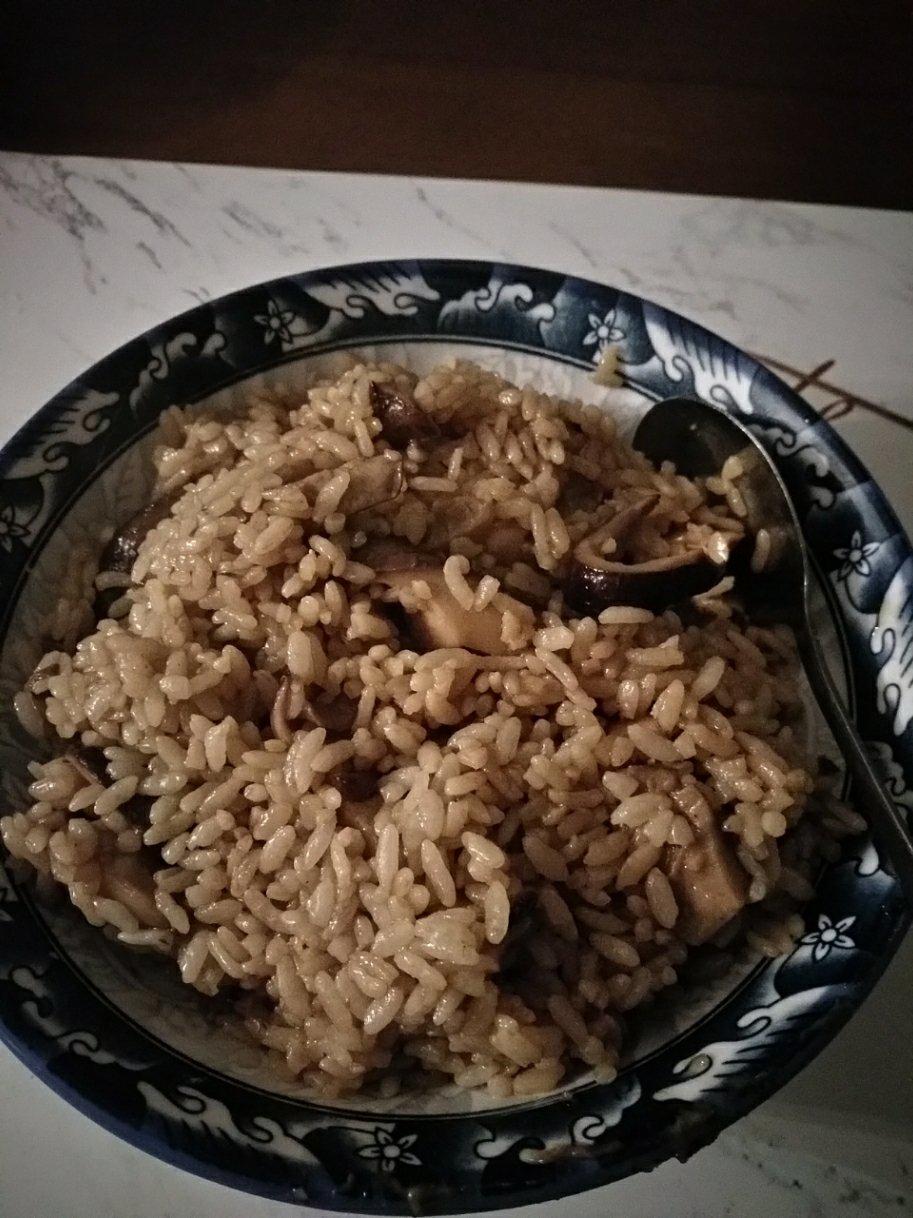 【香菇油饭】