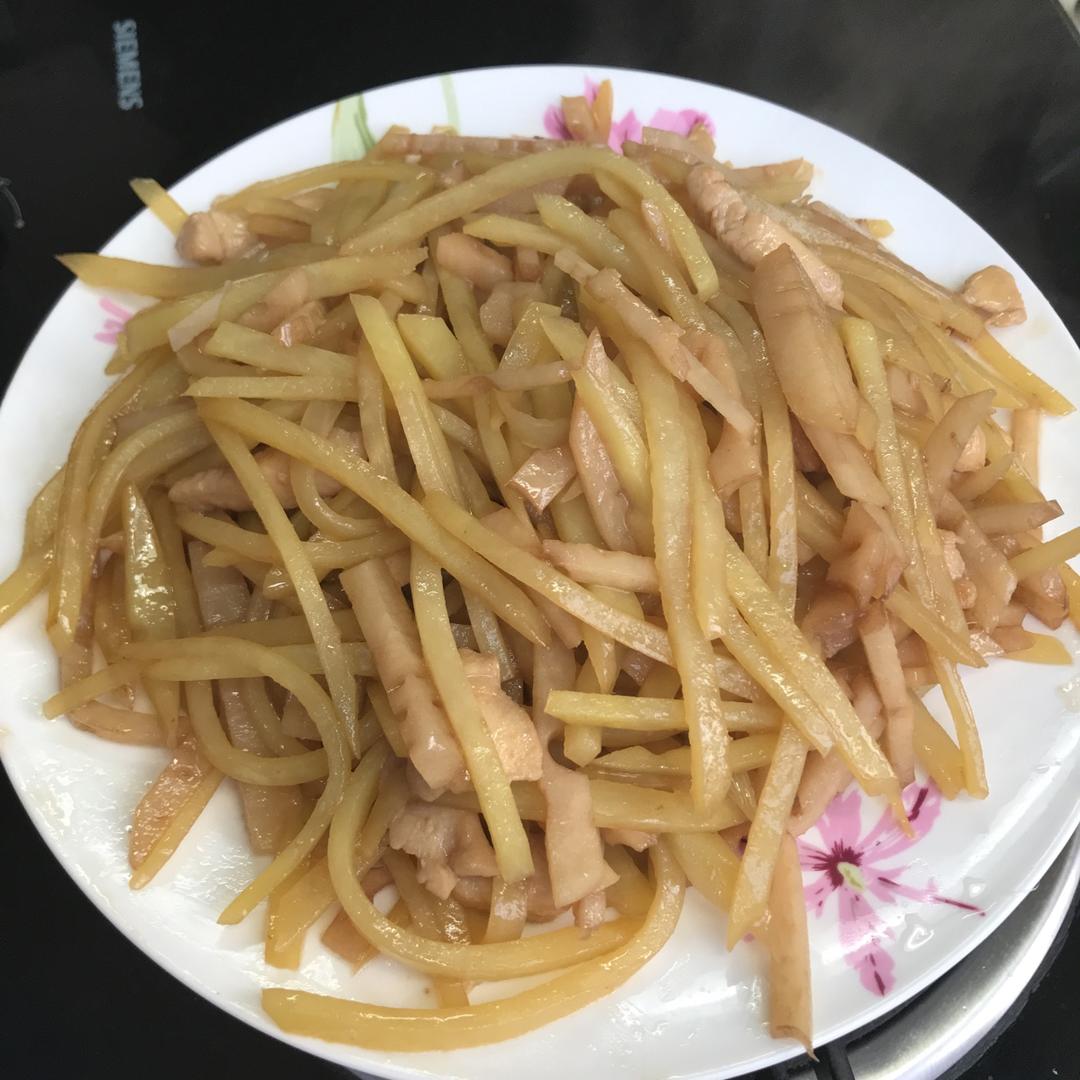 土豆丝🥔炒鸡丝