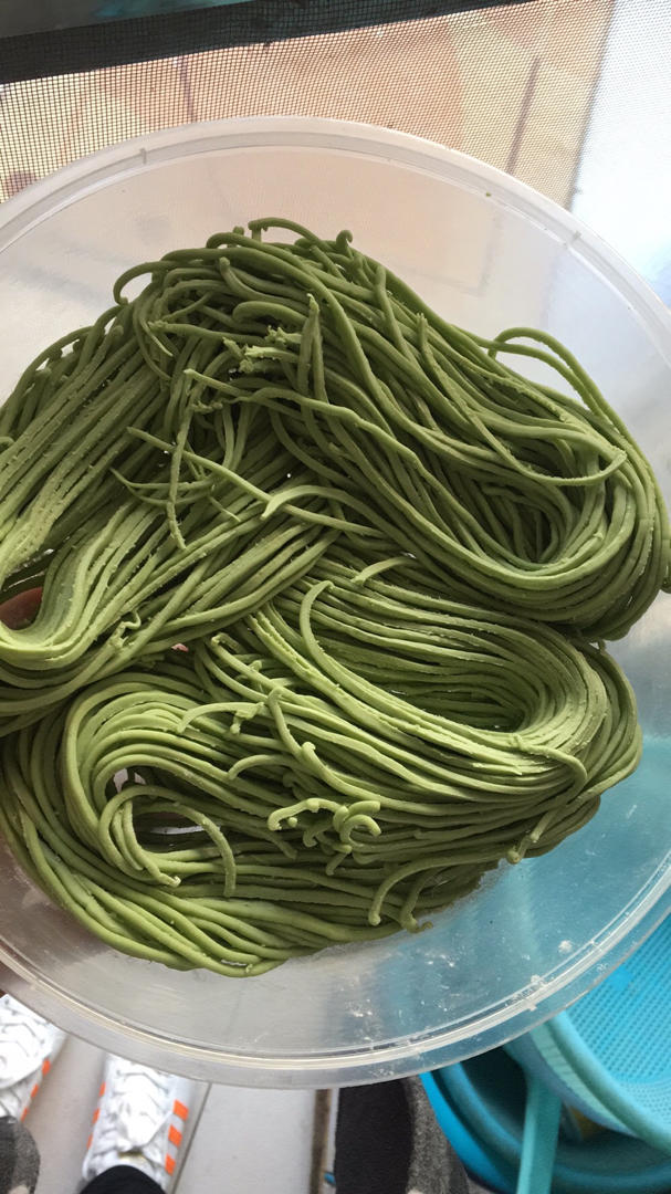 自制面条                           （压面机）