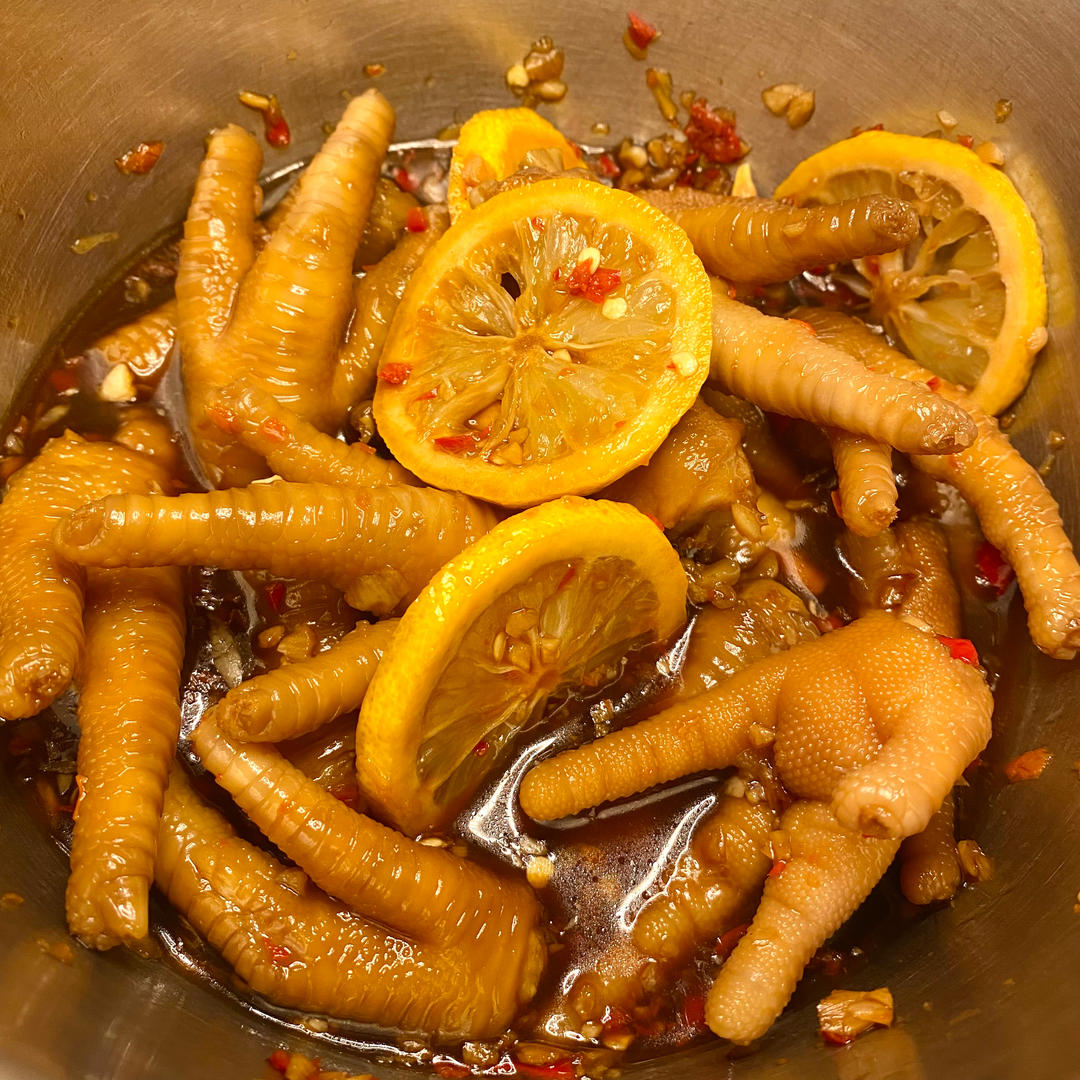 绝对不会后悔的酸辣鸡爪