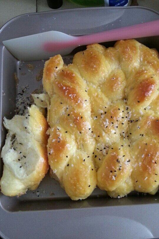 甜猫yun做的辫子面包