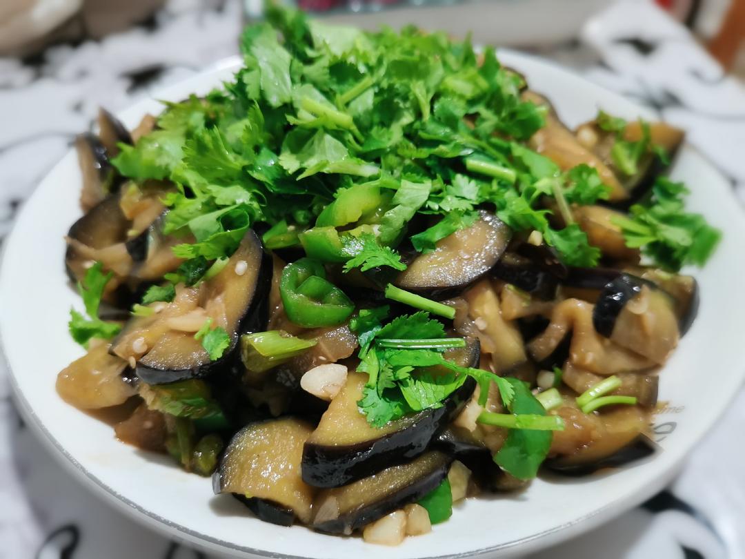 比肉好吃百倍的素炒茄子