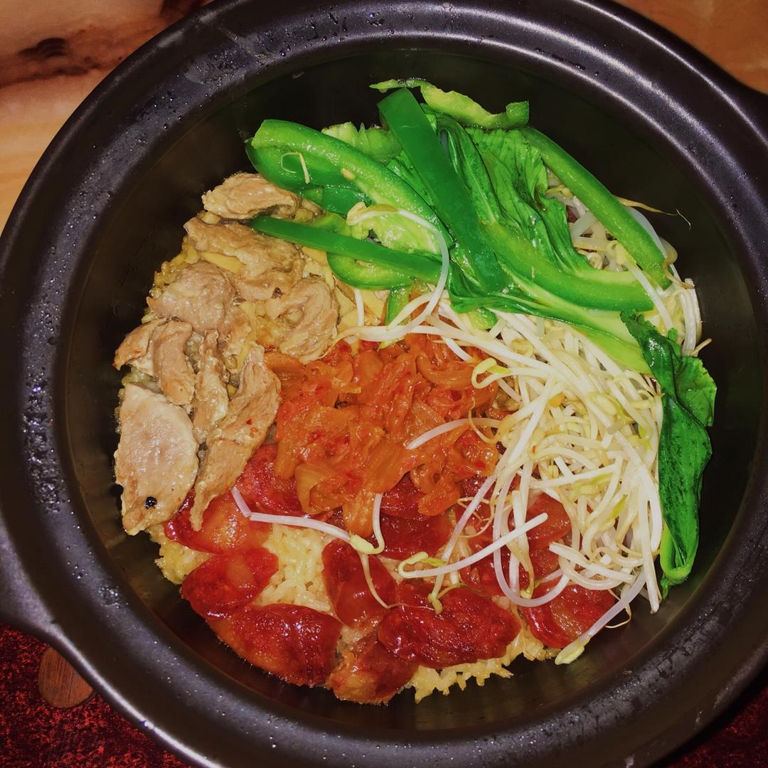 香肠煲仔饭