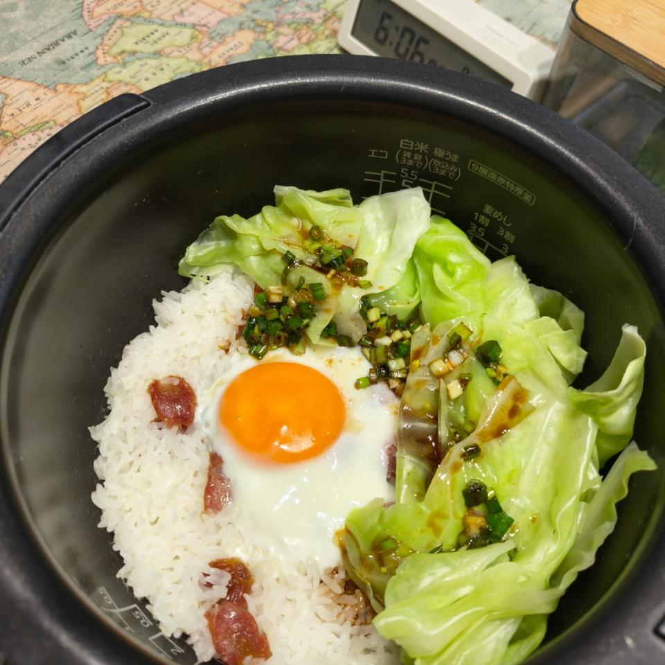 零失败 绝对惊艳 广式腊肠葱油煲仔饭（极简电饭煲版）