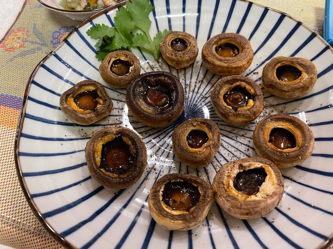 香煎口蘑  鲜的扭起来