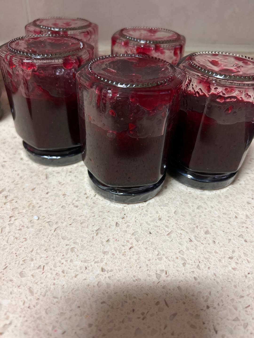 自己熬酸酸甜甜健康无添加的李子酱!