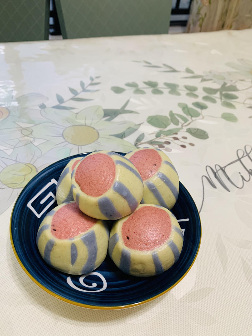 西瓜造型馒头