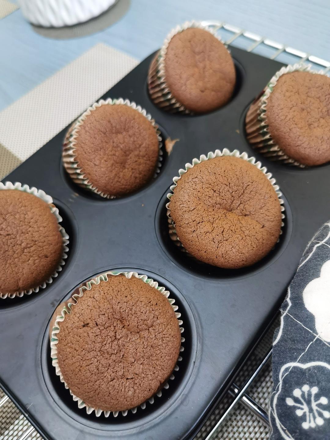 杯子蛋糕（原味、可可味、椰蓉味）