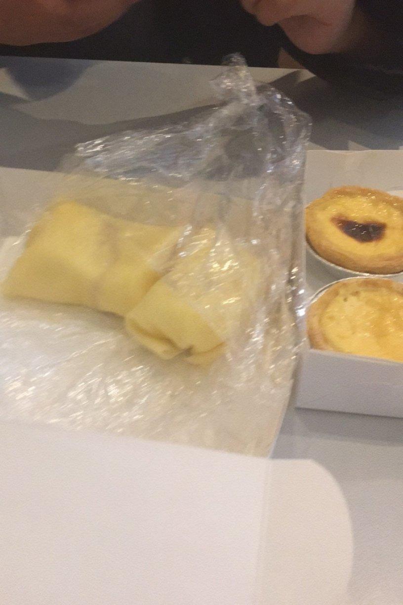 芒果班戟+港式奶茶