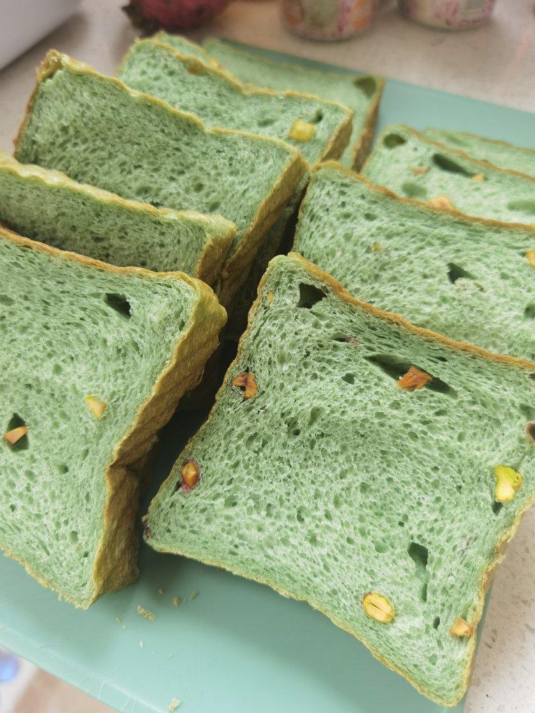 双重开心果吐司 直接法 开心果酱+开心果仁