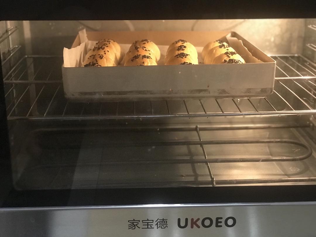 蛋黄酥