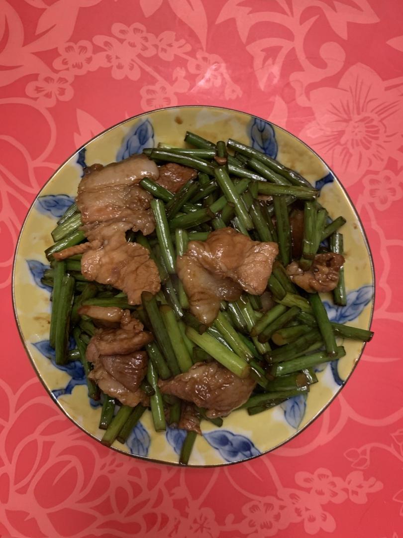 懒人版蒜苗炒肉