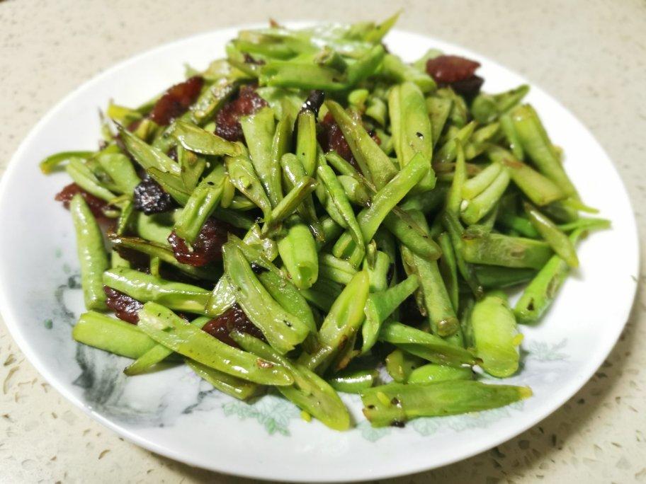 ㊙️腊味‼️四季豆炒腊肠‼️美味家常