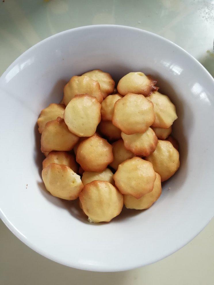 鸡蛋小饼干