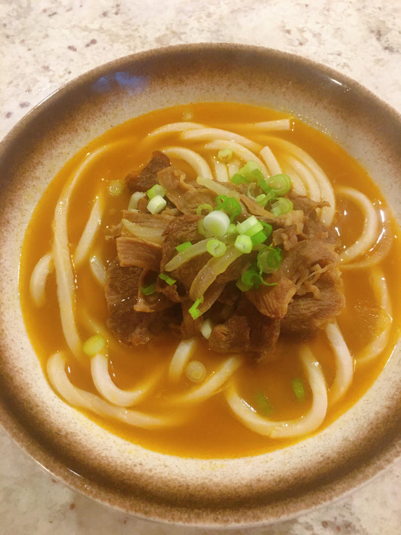 咖喱乌冬....是危险的食物