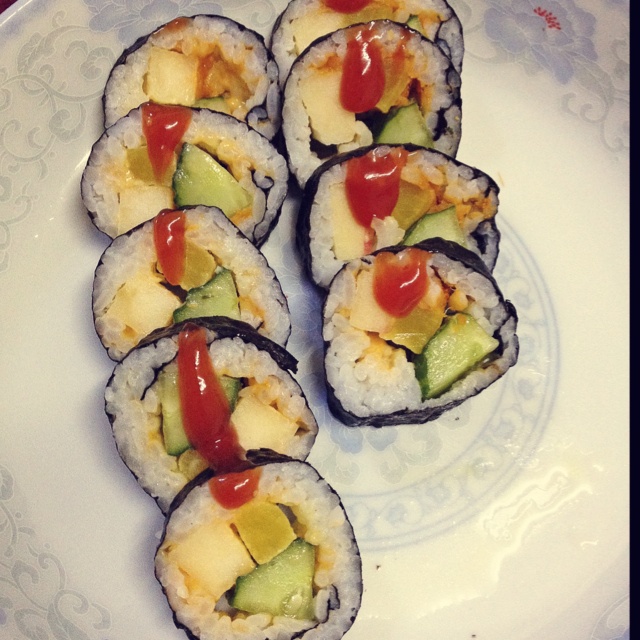 紫菜卷寿司