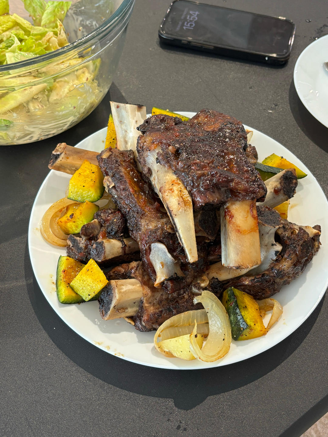 低温慢烤牛肋排（Slow Cooked Beef Ribs）