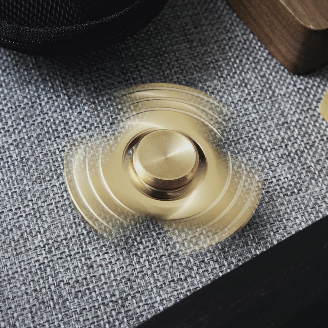 耶溜不溜七哔吖