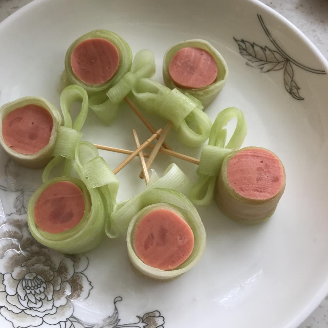 棒棒糖黄瓜火腿卷