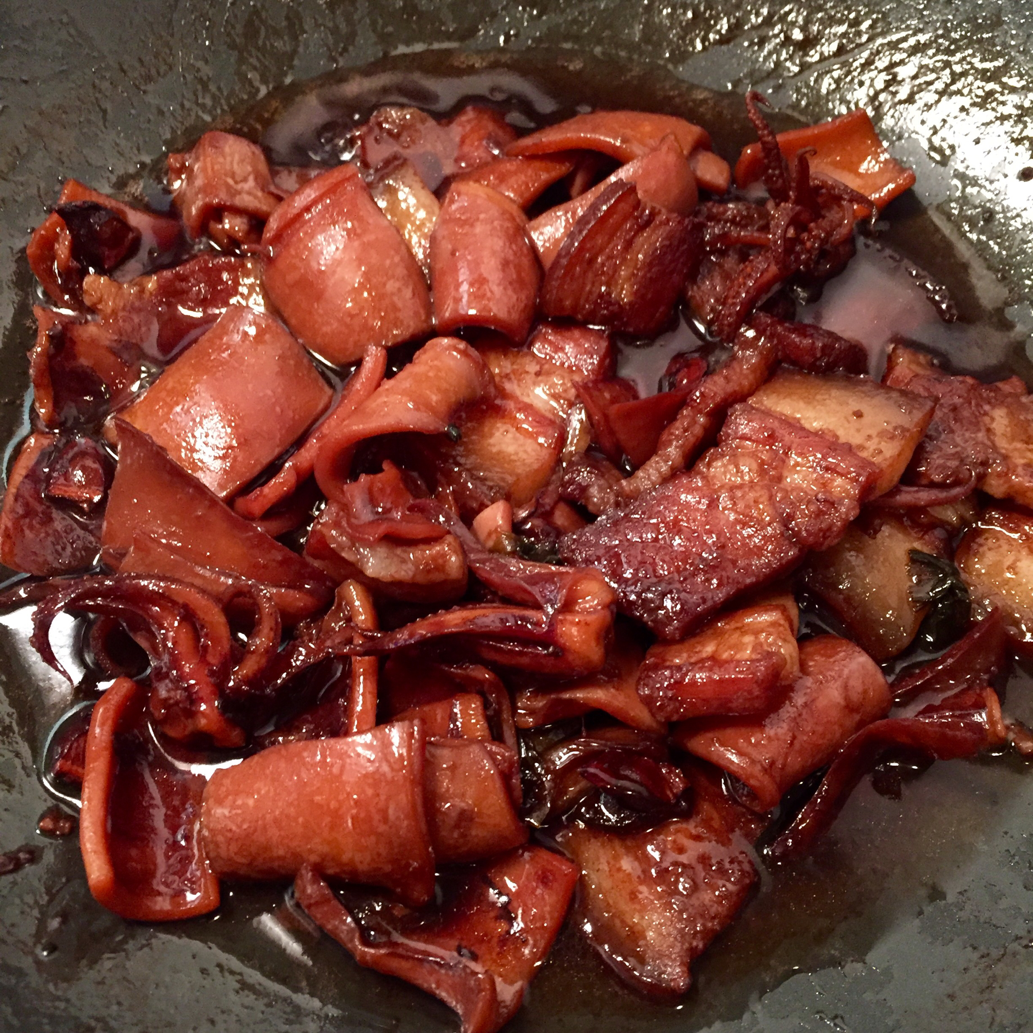墨鱼红烧肉