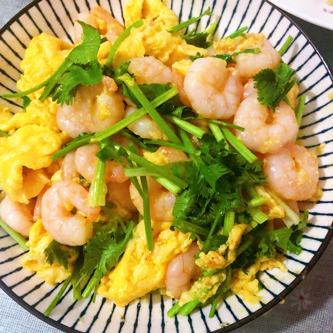 虾仁无需蛋清淀粉上浆也爽口及蛋超嫩的滑蛋虾仁