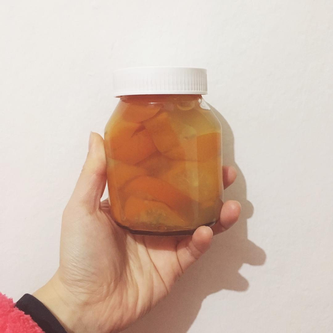 金桔酱润肺止咳化痰疗效好。金桔酱。