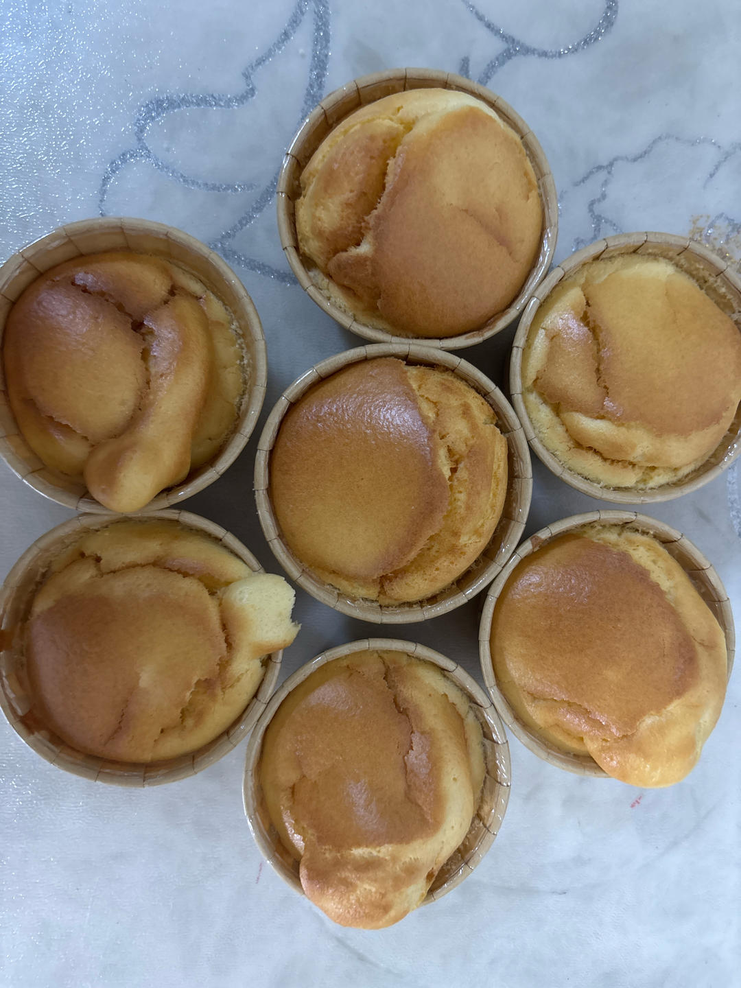 空气炸锅纸杯戚风蛋糕