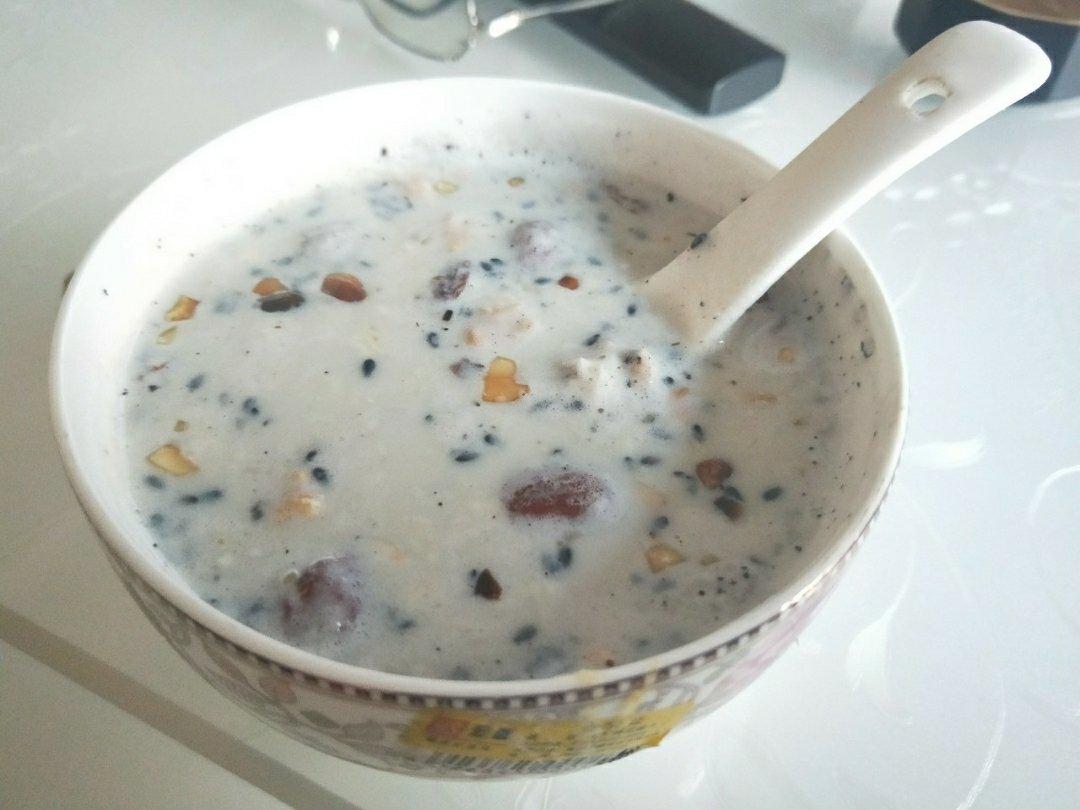牛奶鸡蛋醪糟