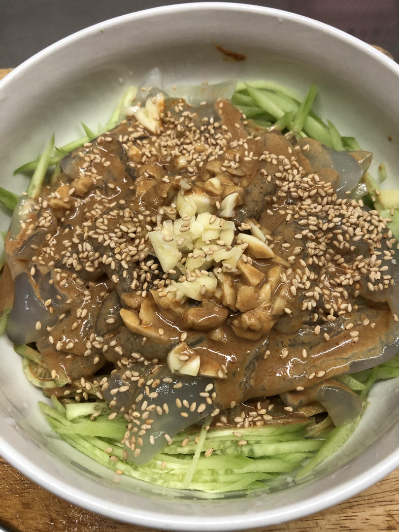 麻酱拉皮